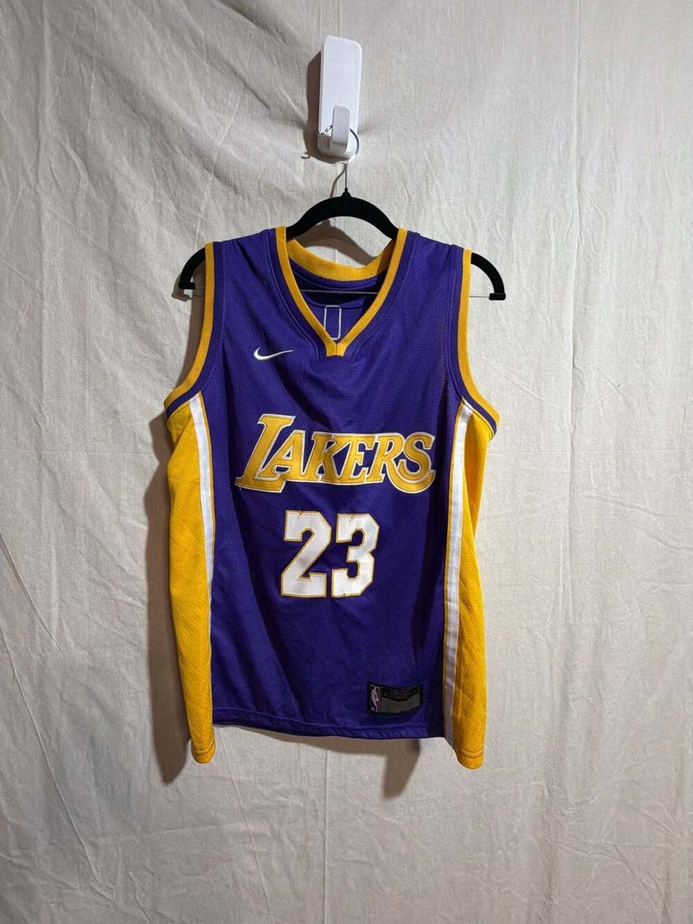 Nike LeBron James Los Angeles Lakers Statement Edition Swingman Jersey